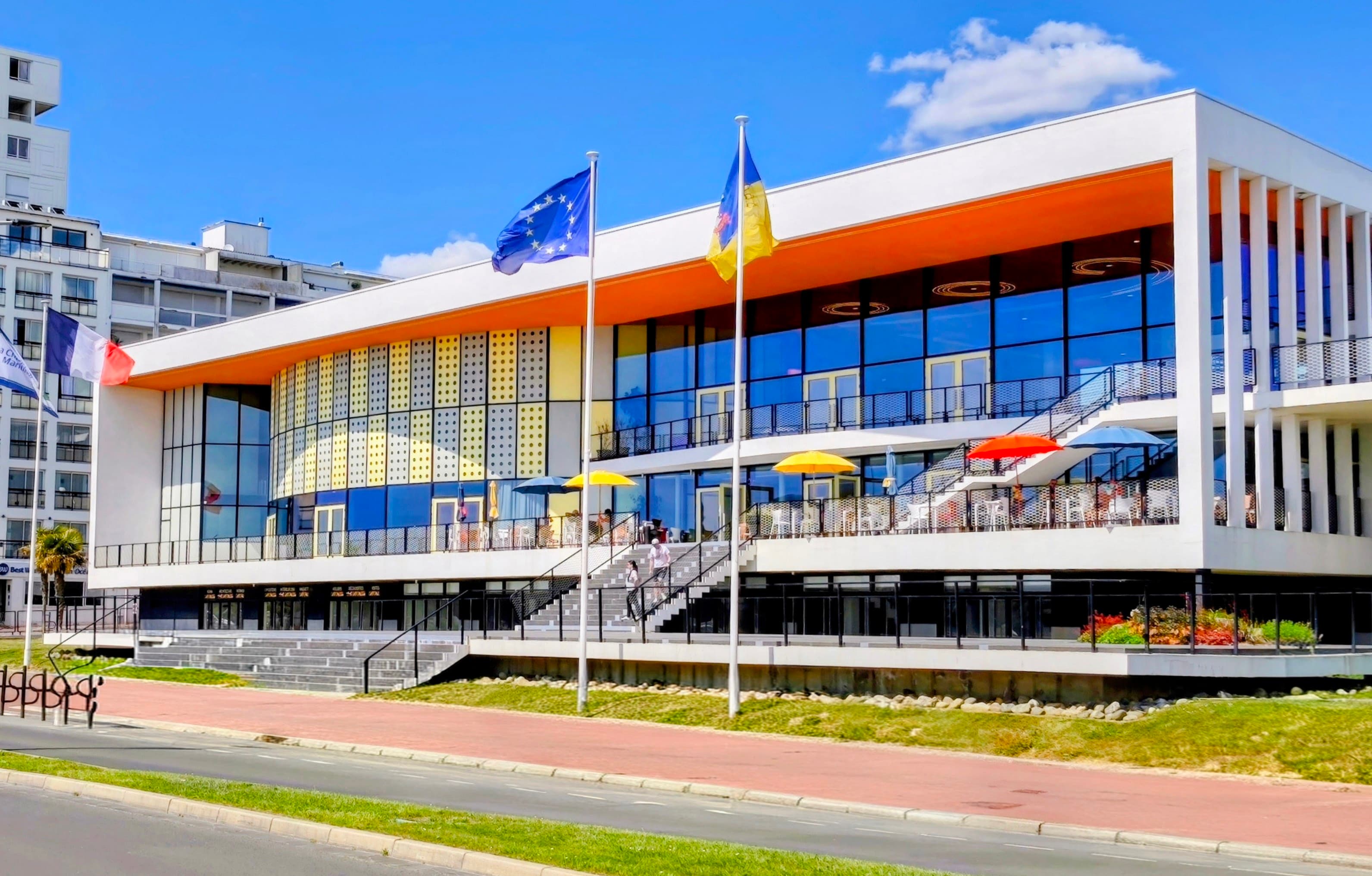 Palais des Congrès de Royan, architecture moderniste
